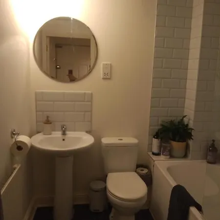 The Eaves, Glastonbury High Street 2 Bed 2 Bathroom Apartment Exterior photo