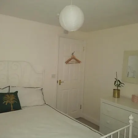 The Eaves, Glastonbury High Street 2 Bed 2 Bathroom Apartment Exterior photo