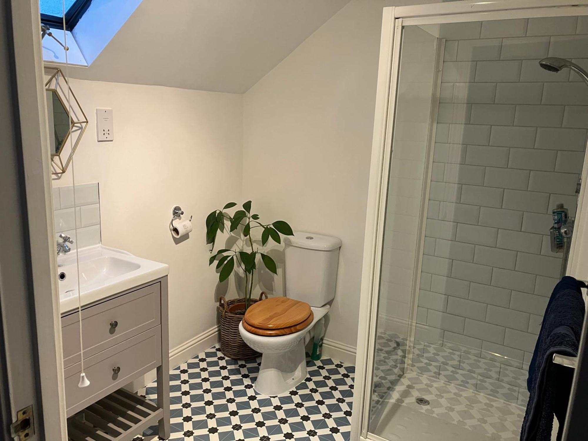 The Eaves, High Street 2 Bed 2 Bathroom